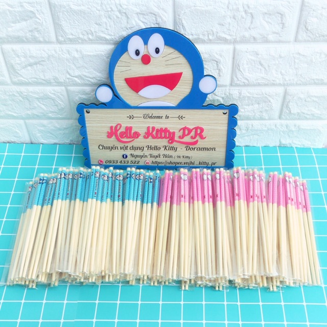 ĐŨA TRE HELLO KITTY DOREMON DORAEMON