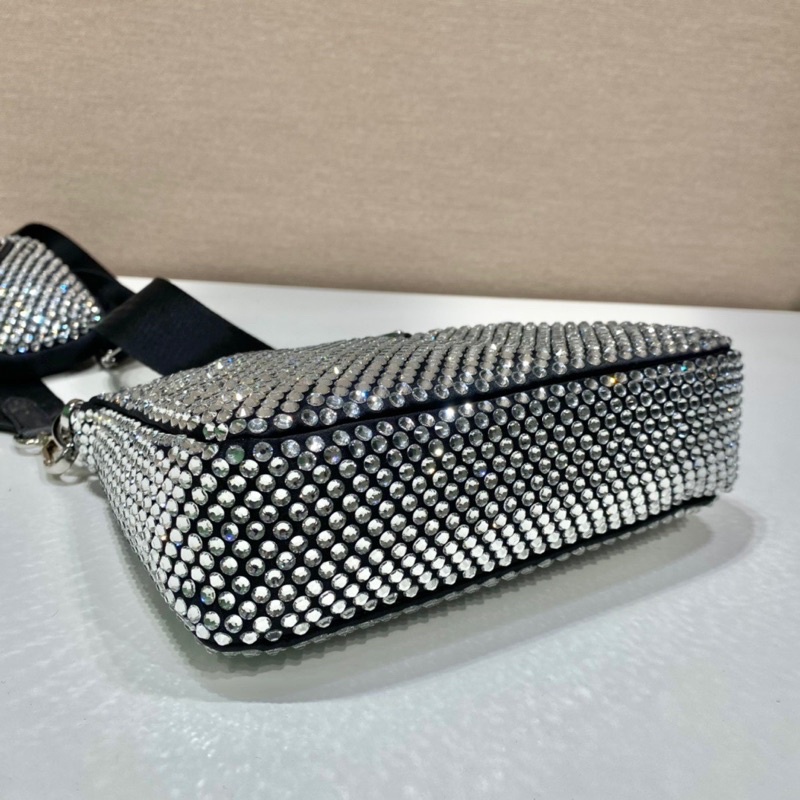 Túi đeo chéo nữ kèm ví treo dây thương hiệu Prada cao cấp bản đính đá hàng vip 1-1