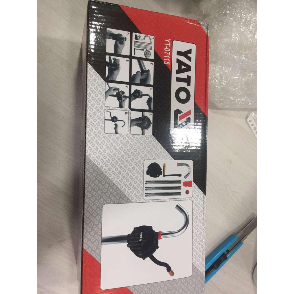 Bơm dầu quay tay cao cấp Yato YT-07115