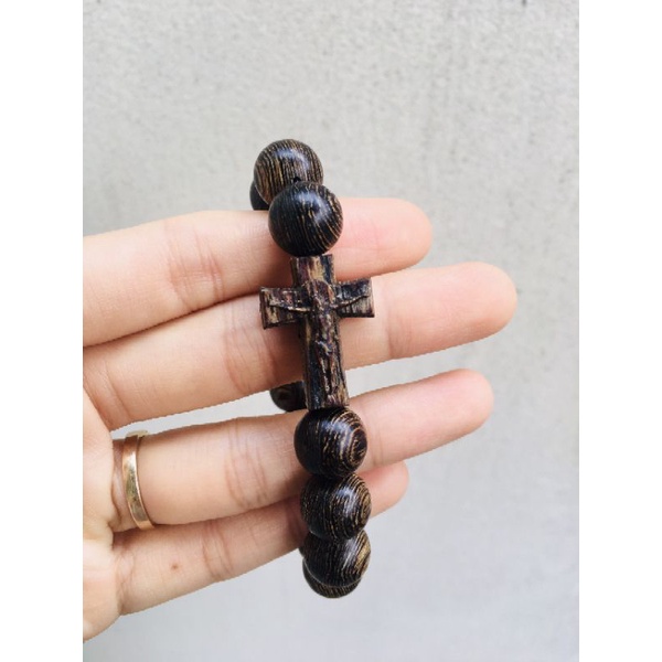 Vòng Đeo Tay Trầm Sánh Chìm Mix Thánh Giá