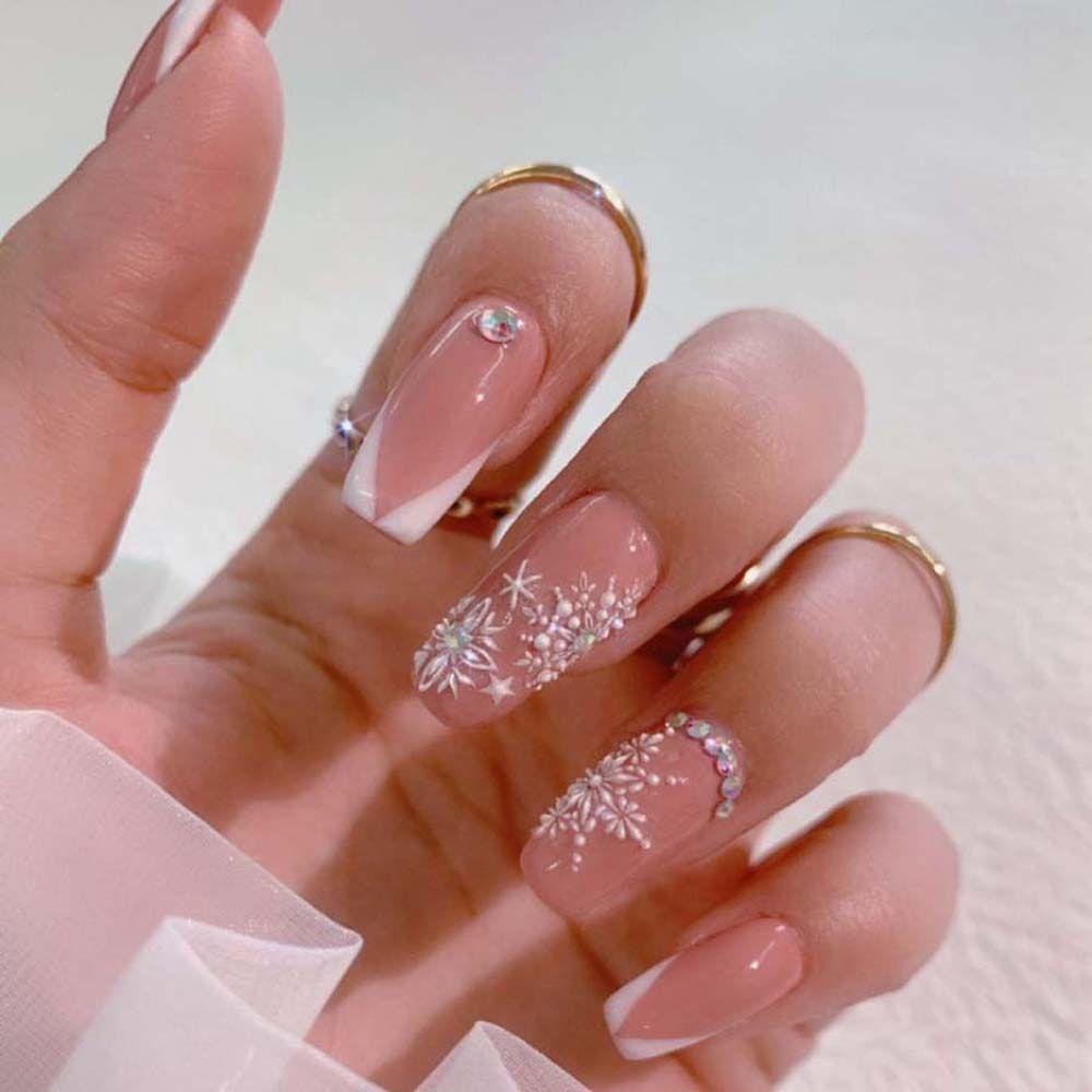 Miếng Dán Hình Bông Tuyết Giáng Sinh Dập Nổi Trang Trí Móng Tay DIY