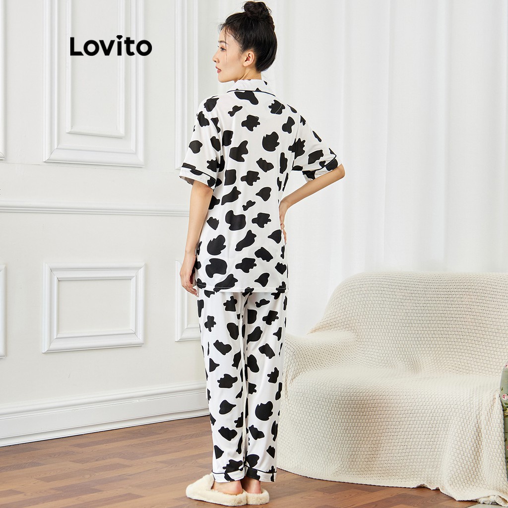 Đồ ngủ Lovito cài nút có túi in hình phong cách thường ngày L15X103 (xanh dương và trắng)