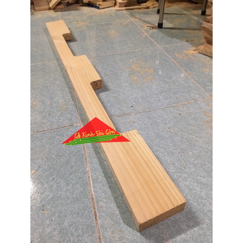 Đố khuyết gỗ thông dùng để đóng chân giường pallet dài 1m1, cao 9cm, dày 3cm đã bào láng đẹp