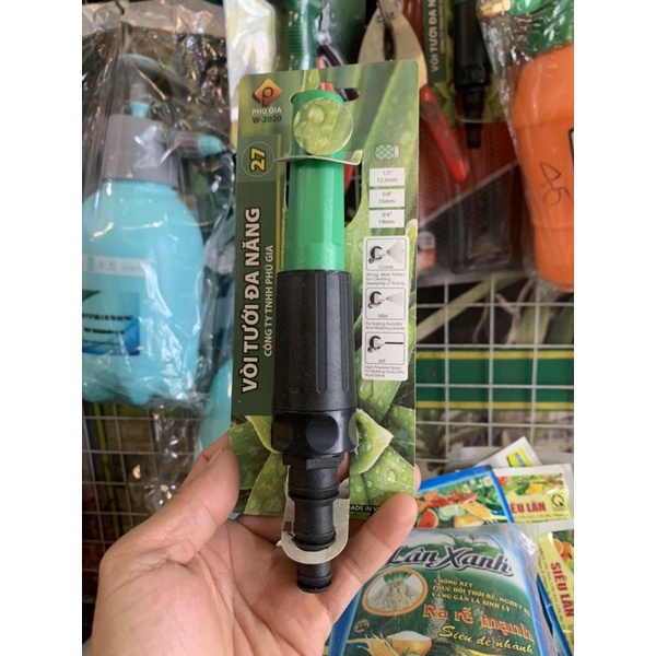 VÒI TƯỚI CÂY ĐA NĂNG 12k