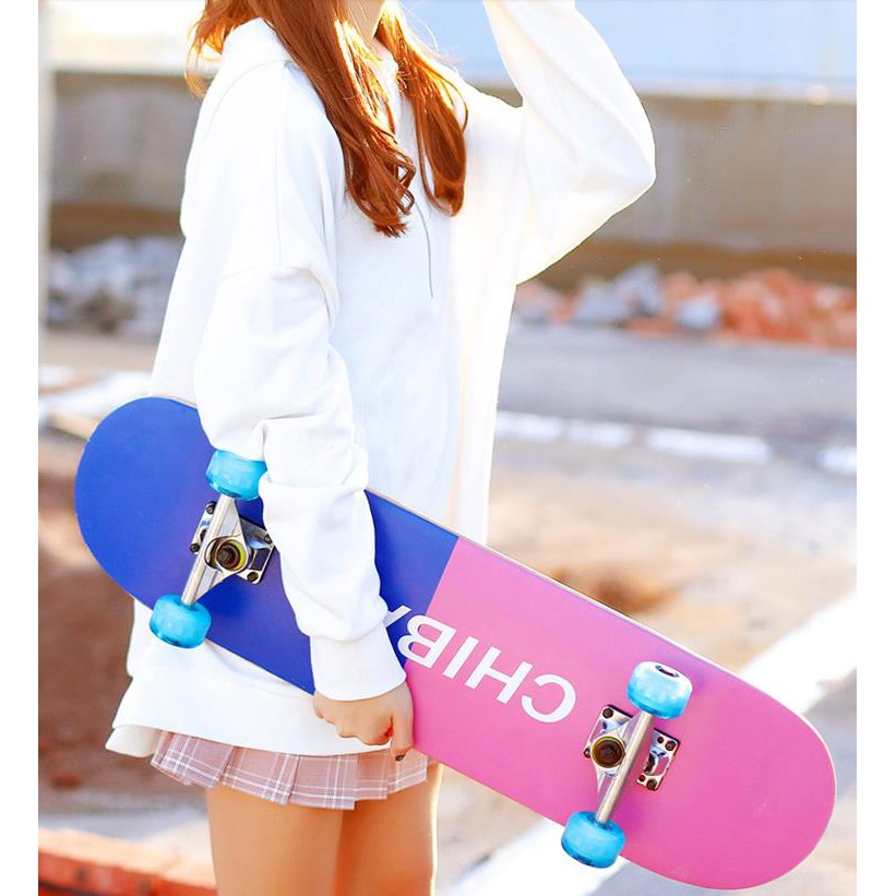 Ván trượt Skateboard ván trượt thể thao có đèn led phát sáng cho trẻ em và người lớn