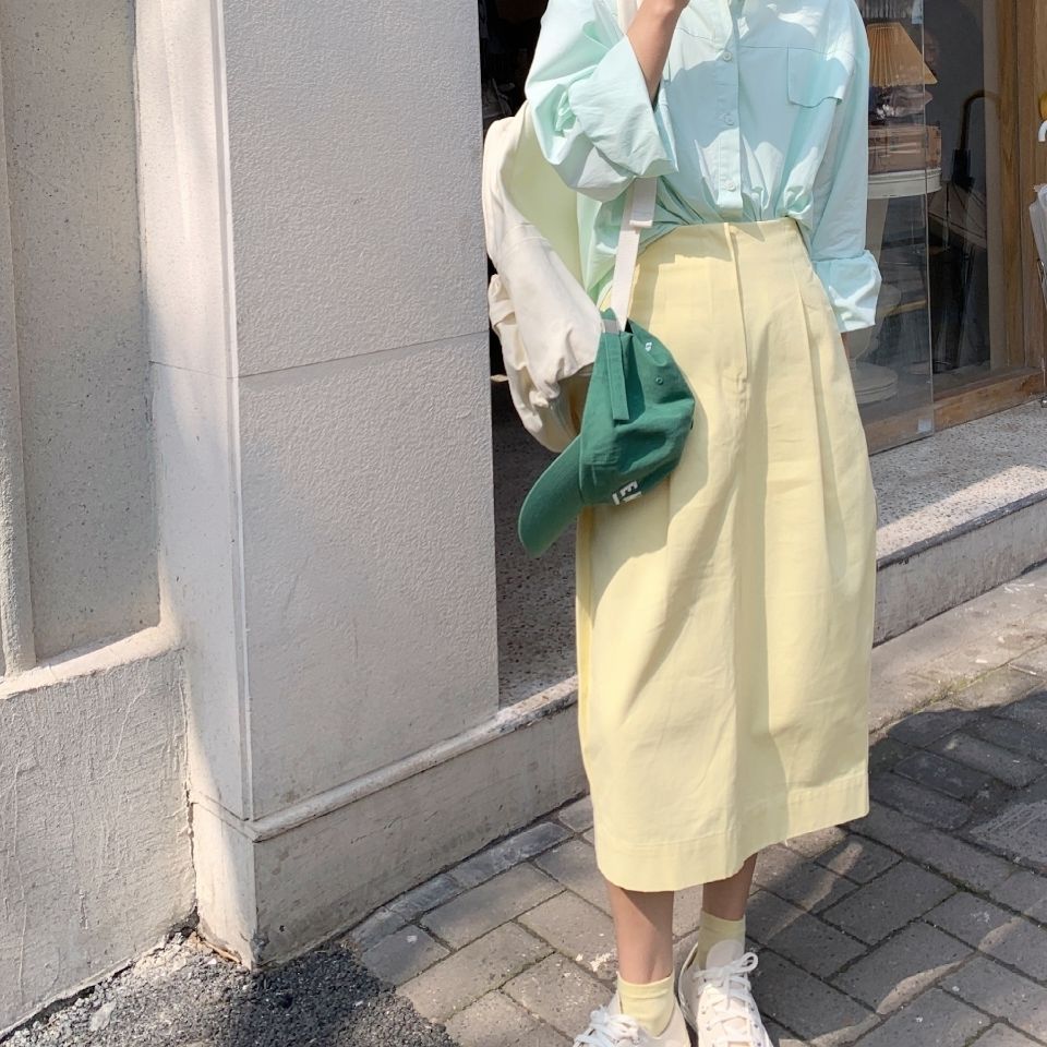 Chân váy lưng cao dễ phối đồ hợp thời trang 2021 sành điệu cho nữ | BigBuy360 - bigbuy360.vn