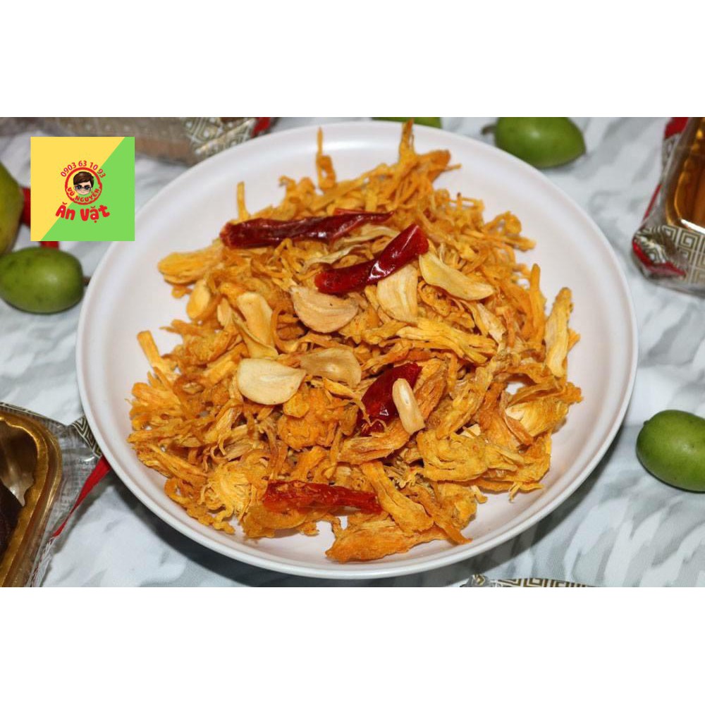 1 LON PET KHÔ GÀ XÉ CAY LÁ CHANH, KHÔ GÀ CHÁY TỎI LOẠI ĐẶC BIỆT KHÔNG TRỘN BỘT - ĐỒ ĂN VẶT VỪA NGON VỪA RẺ | BigBuy360 - bigbuy360.vn