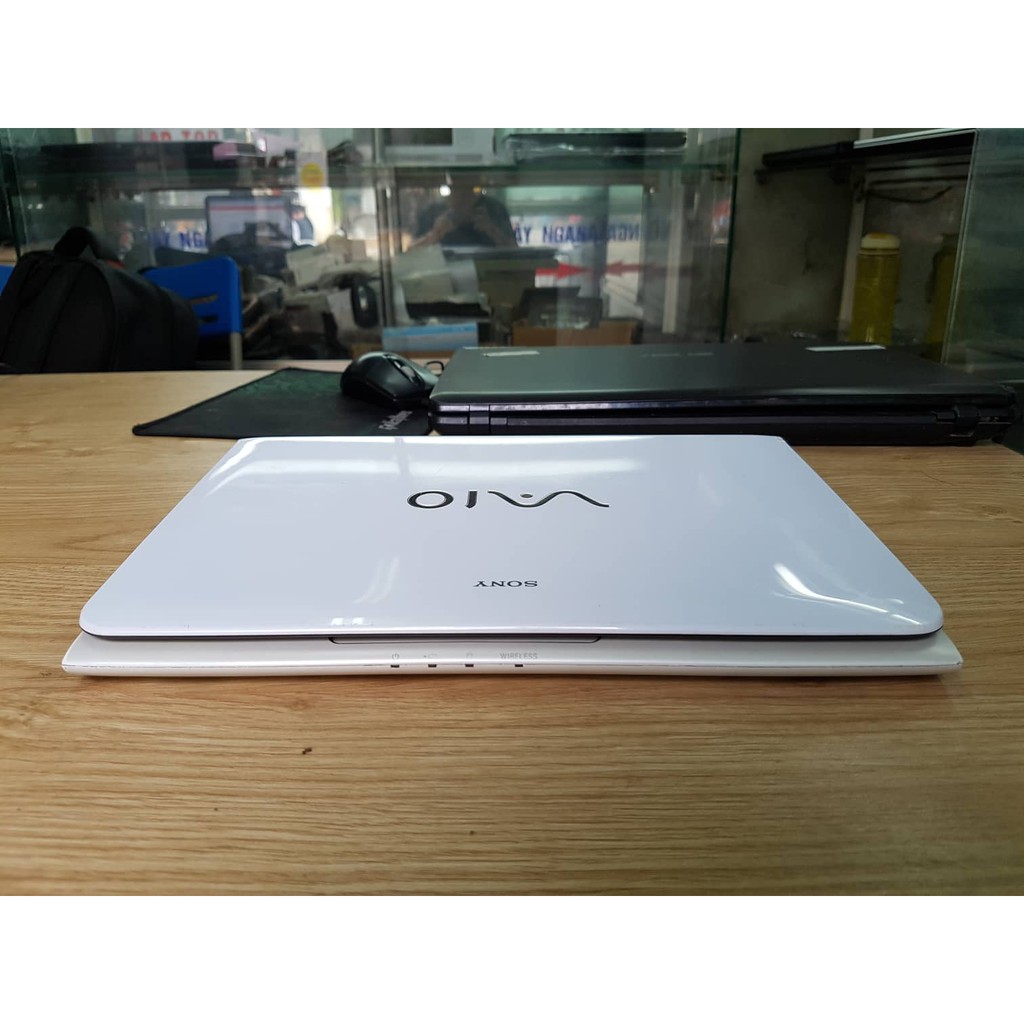 Laptop Cũ Rẻ Sony Vaio Mini SVE11 Trắng Ram 4G ổ 320G Màn 11.6 nhỏ gọn làm văn phòng, học tập mượt mà | BigBuy360 - bigbuy360.vn