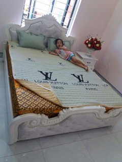Thảm trải giường