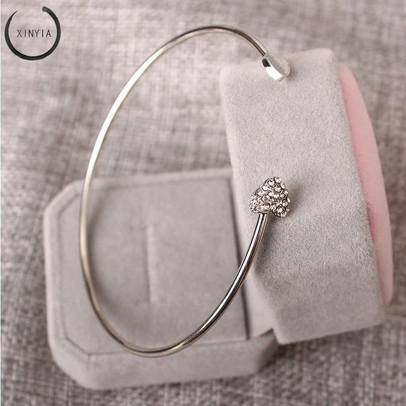 Vòng tay hở mặt hình trái tim đính pha lê thời trang cho nữ