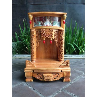 Bàn thờ thần tài ông địa