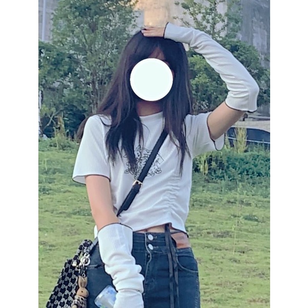 Croptop tay ngắn kèm ống tay rời