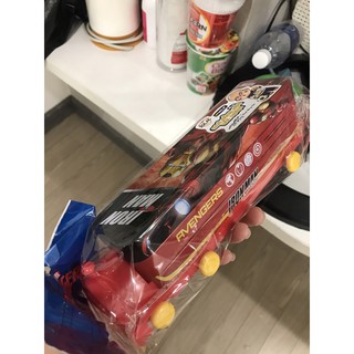 Áo bra con sò