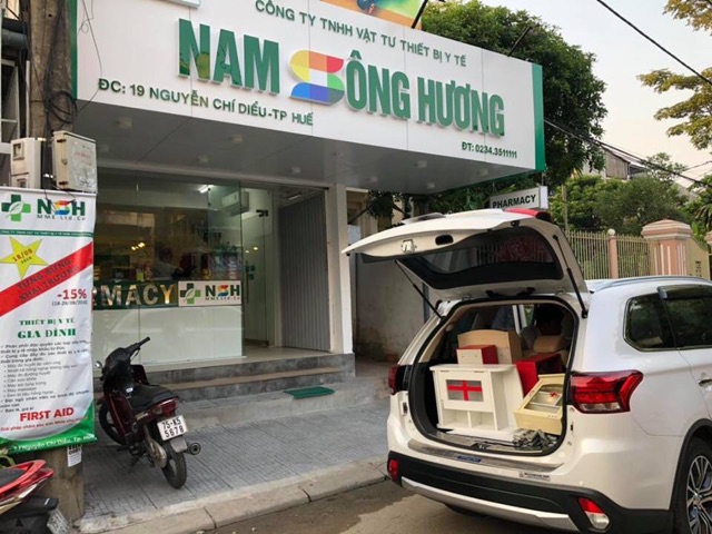 [BẢO HÀNH 1 ĐỔI 1] Máy xông mũi họng máy thở xông khí dung điện dung cầm tay dùng pin và sạc CHIDO Nhật Bản