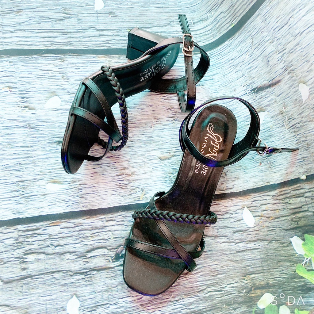 Giày sandal cao gót vuông 5p quai mảnh chéo kết bính