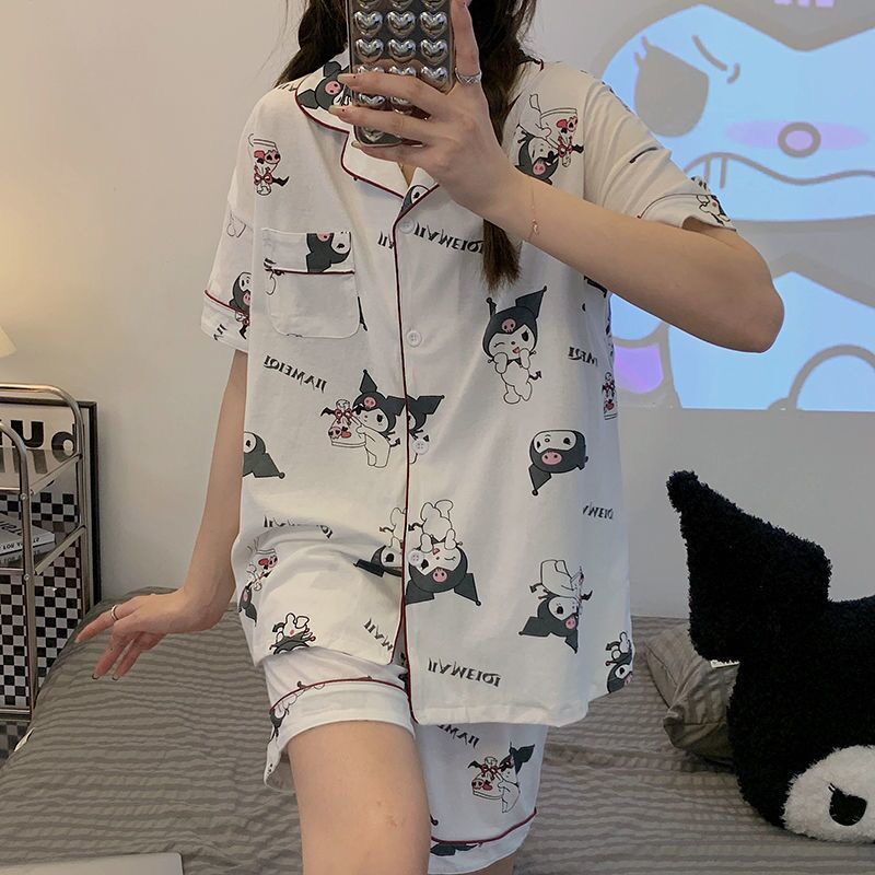 SANRIO Bộ Đồ Ngủ In Họa Tiết Dễ Thương Cho Nữ