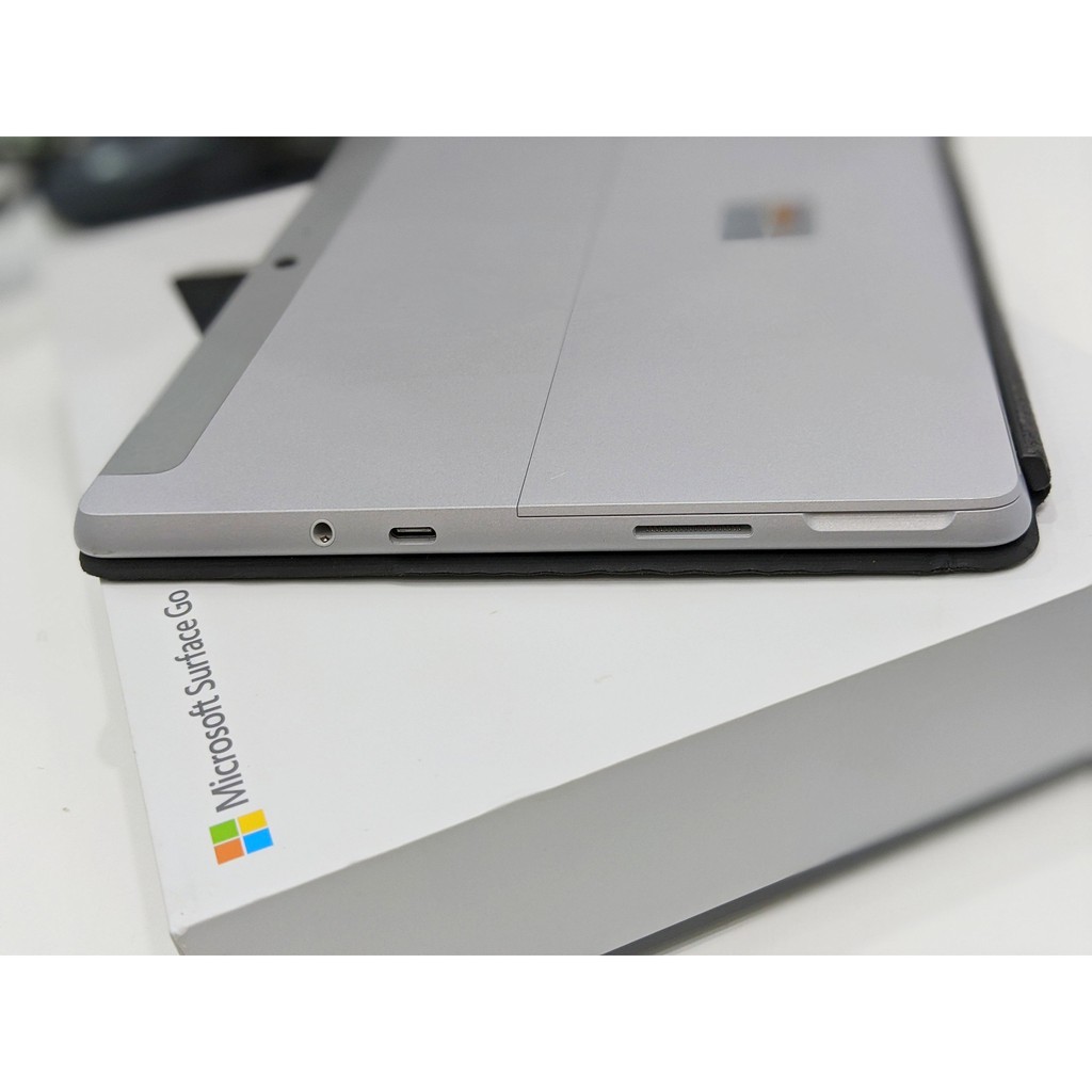 Máy tính bảng Microsoft Surface Go | Tặng Bàn Phím TYPECOVER & Sạc Nhanh