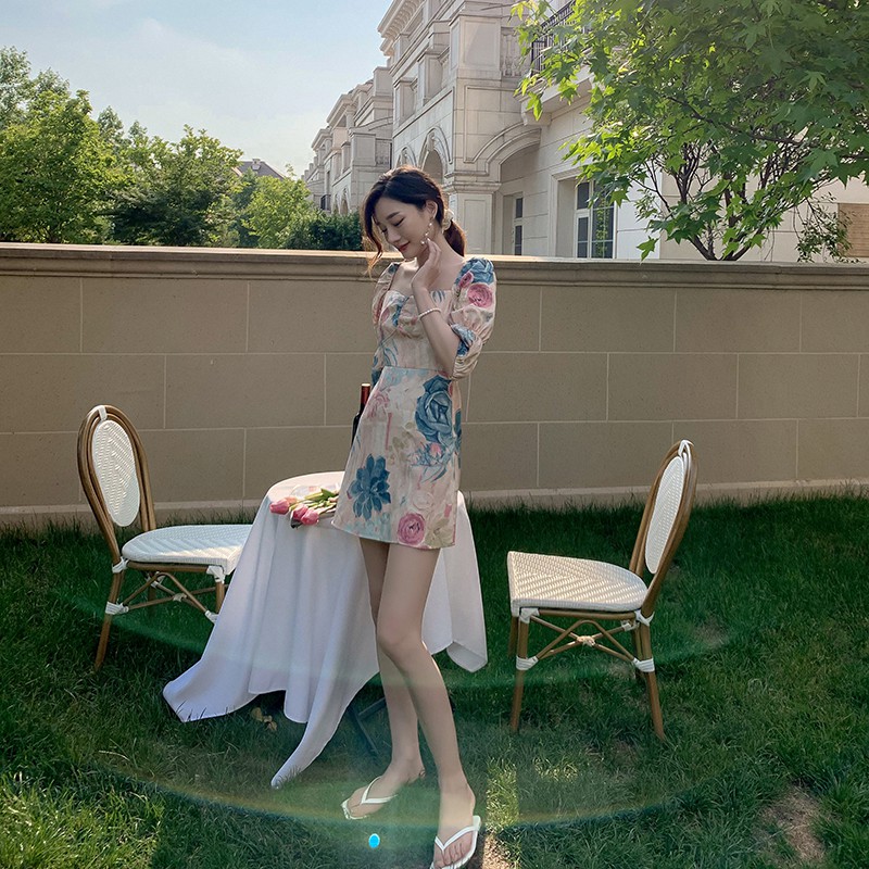Đầm Nữ Tay Phồng Cổ Vuông Họa Tiết Hoa Phong Cách Retro | BigBuy360 - bigbuy360.vn