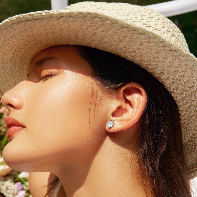 Bông Tai Bạc 925 Đá Ánh Trăng Moonstone Thiên Nhiên Phong Thủy May Mắn Không Kị Mệnh SP001489 Gypsy.lala
