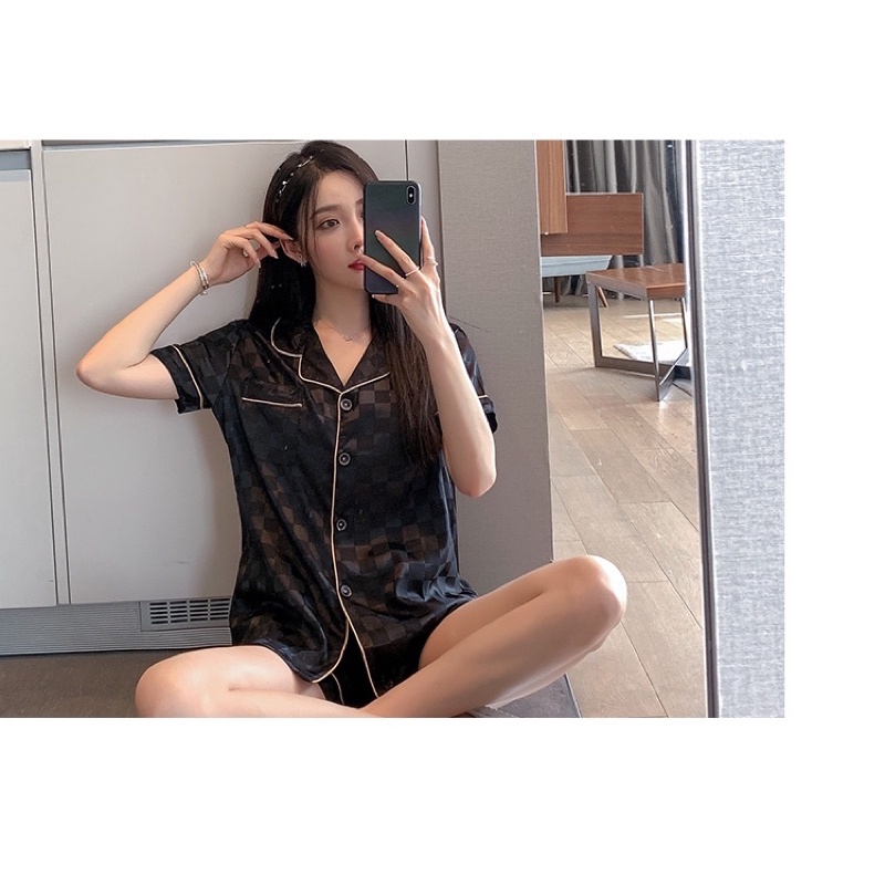Đồ bộ ngủ Pyjama lụa Satin cao cấp tay ngắn quần ngắn basic | BigBuy360 - bigbuy360.vn