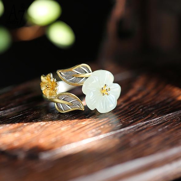 Nhẫn Đeo Tay A7 Đính Đá Ngọc Bích Màu Trắng Hình Hoa Mận