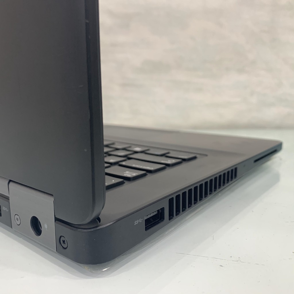 Laptop Dell Latitude E5470 i5-6300U/4GB/128GB Màn 14.0 máy zin như mới