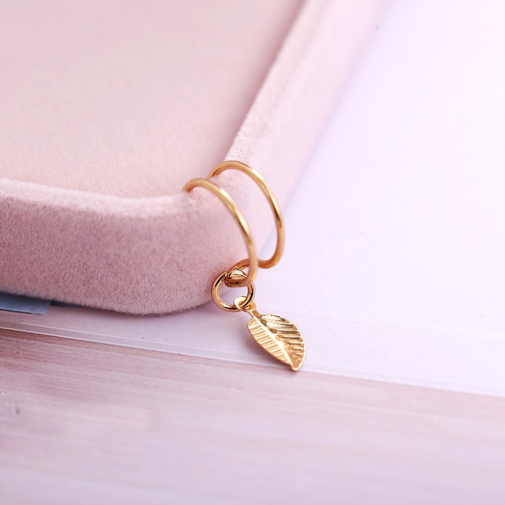 Set 5 Khuyên Vành Tai Chữ C Cá Tính Cho Nữ