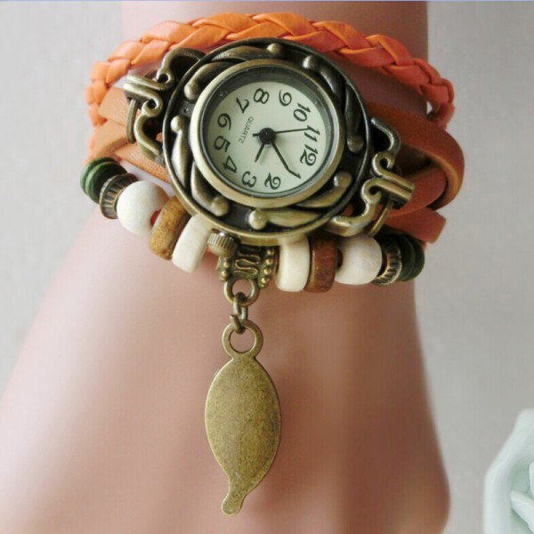 Đồng hồ quartz nữ mặt lá phong cách retro | BigBuy360 - bigbuy360.vn