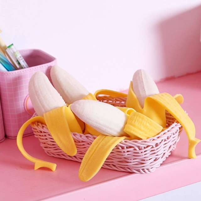 Squishy chuối đồ chơi kéo dãn bóp giảm stress