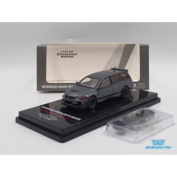 Xe Mô Hình Mitsubishi Lancer Evolution IX Wagon Medium 1:64 Inno ( Xám )