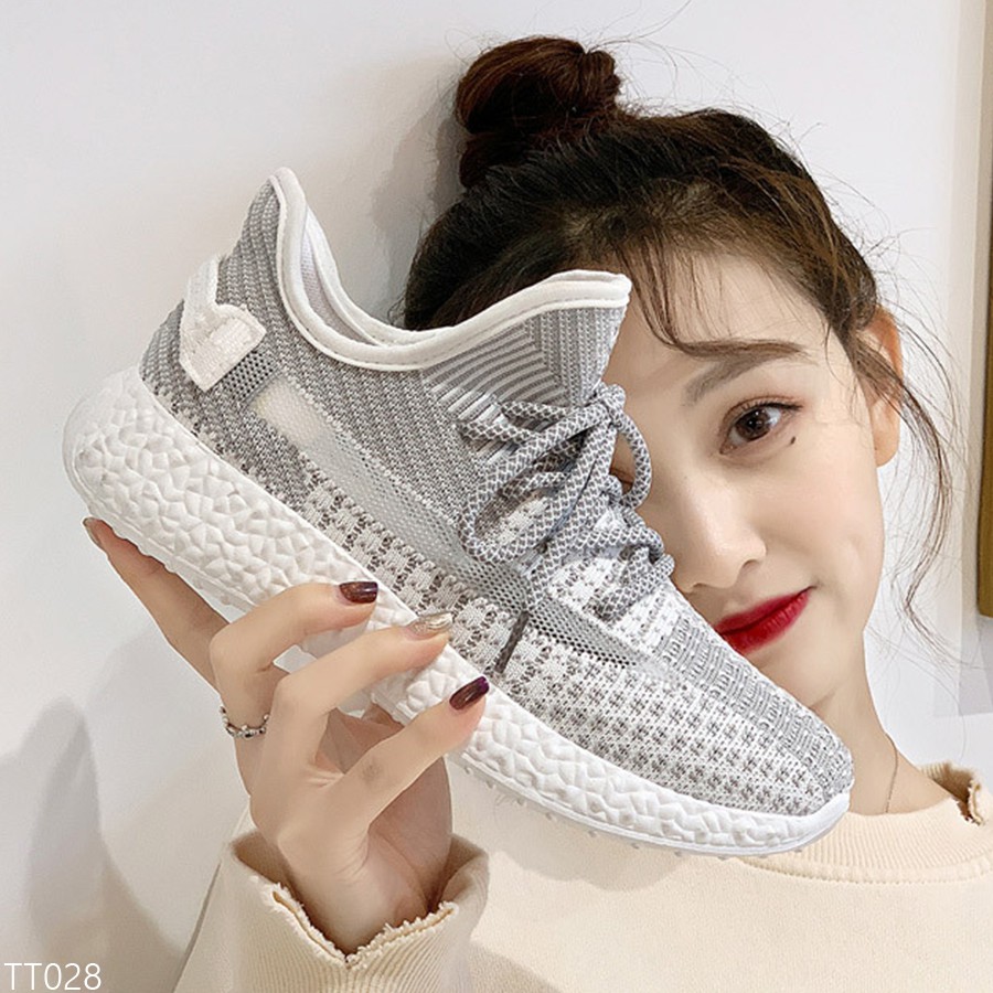 (Xả Hàng 149k) - Giày Thể Thao, Sneaker Nữ YZ350 Cực Chất Đế Cao Su Siêu Đẹp (Video Thật Lên Tay) TT026/27/28/29 | BigBuy360 - bigbuy360.vn