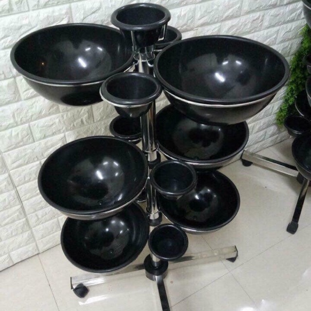 cây bát đựng nước rửa mặt
