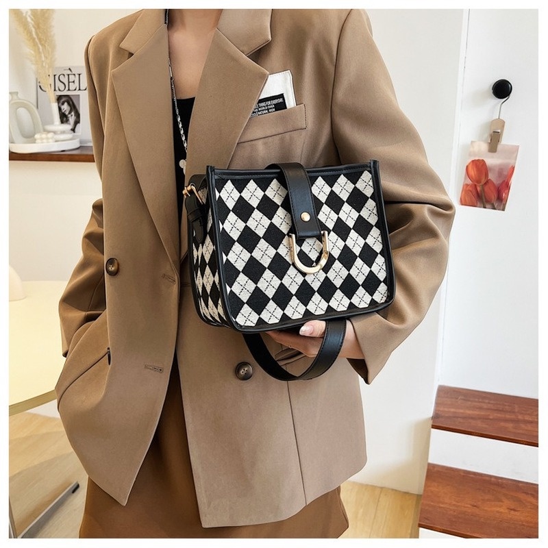 Túi Đeo Chéo Phong Cách Hàn Quốc Mới Năm 2022 NB00234