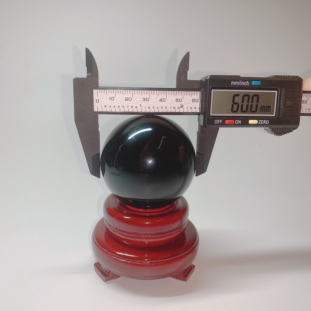 Quả Cầu Phong Thuỷ Đá T Anh Đen Tự Nhiên [KÈM ĐẾ GỖ] Để Bàn Mang Tài Lộc May Mắn Mệnh Thuỷ Mộc - Phong Thuỷ Tây Tạng