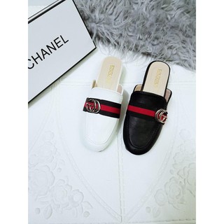 Dép sục da viền kẻ ngang