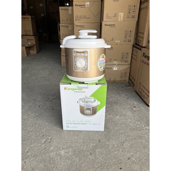Nồi áp suất cơ Kangaroo KG137 6 lít