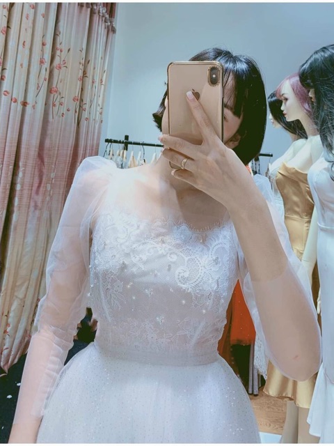 Đầm xoè tay đai đính cườm