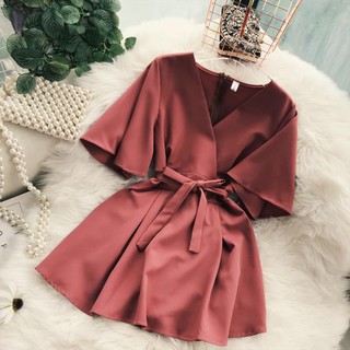 (SẴN ĐỎ) Váy ngắn thắt eo hiện đại