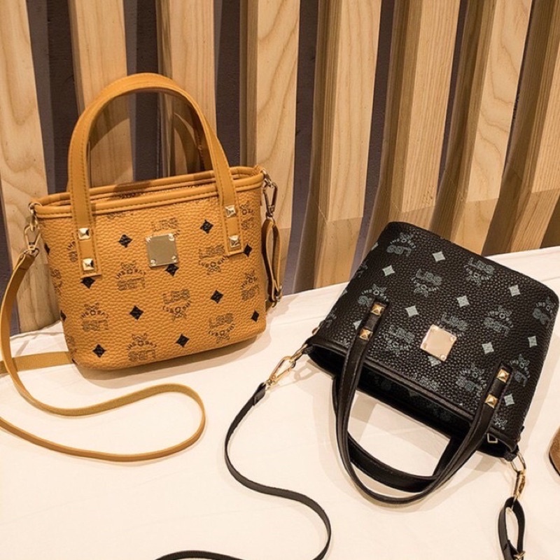 Túi xách nữ kèm móc gấu xinh ( ảnh thật ) TA304