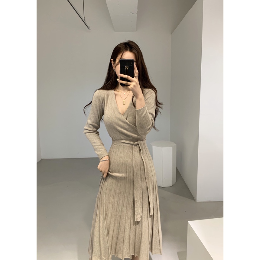 Váy len nữ dáng dài xếp ly thắt eo xinh xắn mẫu thu đông cô nàng tiểu thư nhẹ nhàng