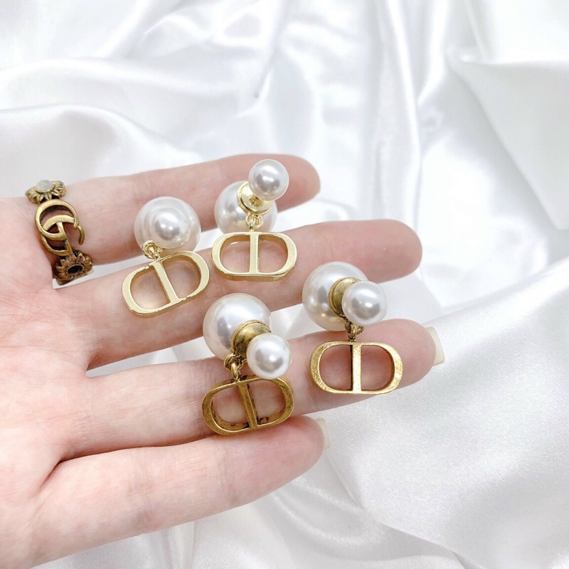 Khuyên tai / bông tai CD cao cấp 🍓