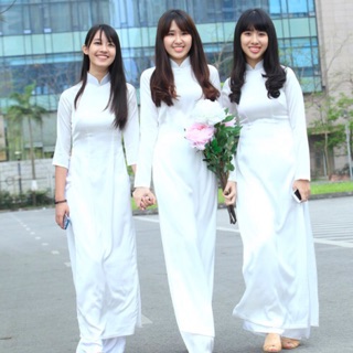 Áo dài trắng xanh lụa Tằm Cát kèm quần