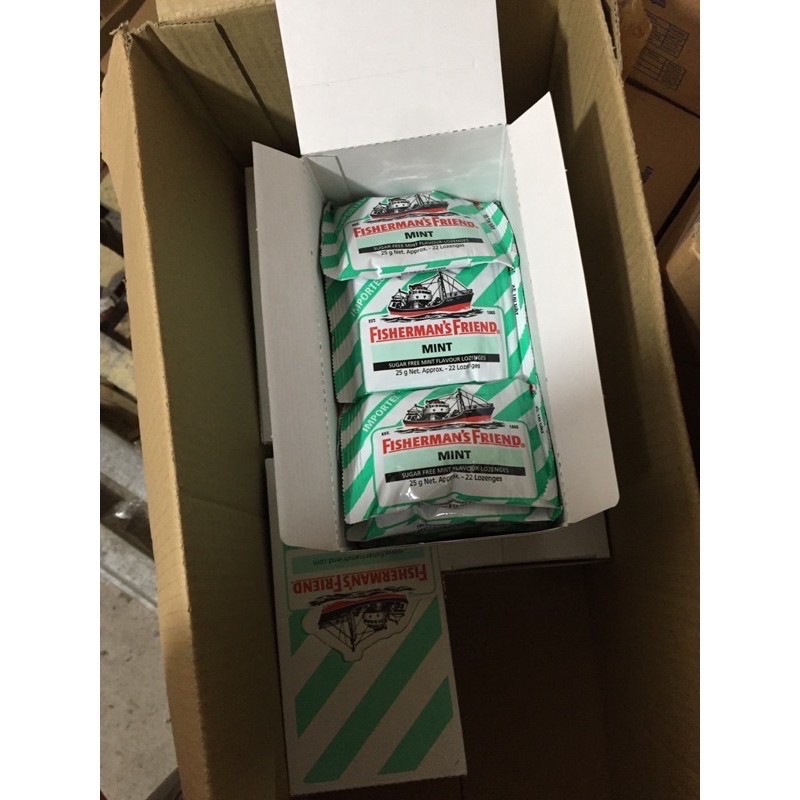 Kẹo cay con tàu Fisherman's Friend không đường 25g chính hãng malaysia