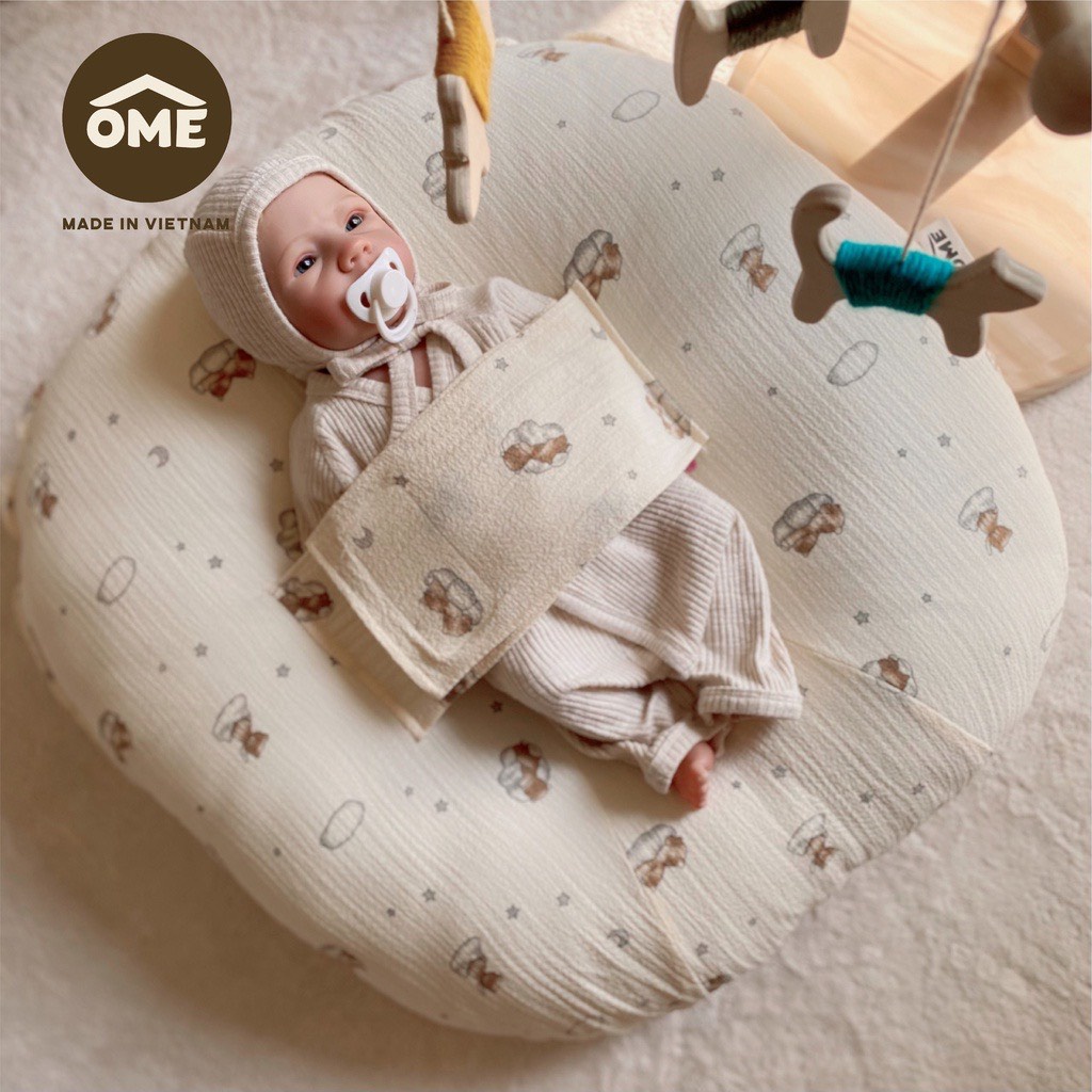 Gối chống trào ngươc có đai chống giật mình Ôme