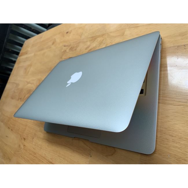 Laptop macbook air 2015, i5 1.6G, ram 4G, ssd 128G, 13,3in, 99%, giá rẻ