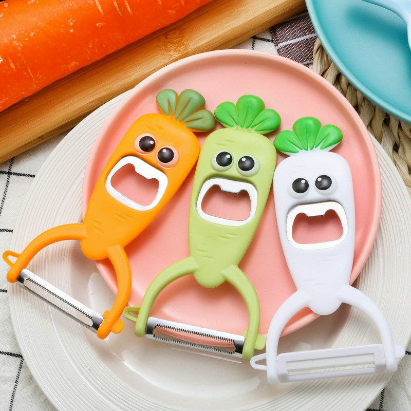 Nạo củ quả cà rốt kiểm luôn mở nắp bia