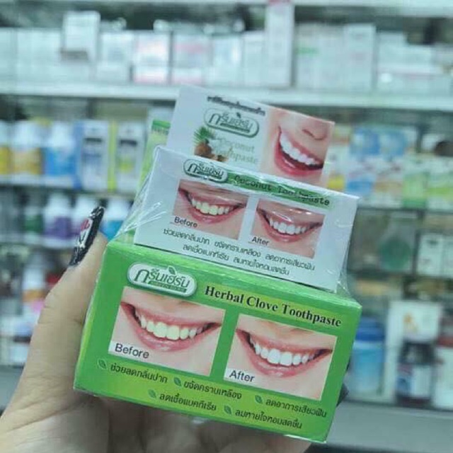 Kem tẩy trắng răng Herbal Close toothpaste Thái lan