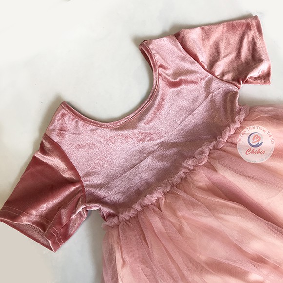 ĐẦM CÔNG CHÚA CHO BÉ GÁI CAYABE VẢI NHUNG XÒE THÊU NGỰA PONY MÀU HỒNG NHẠT (QUẦN ÁO TRẺ EM)