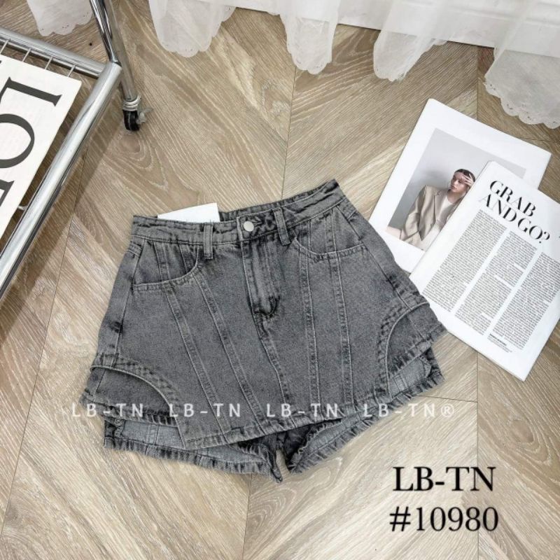 Quần jeans giả váy gân hàng QCL1
