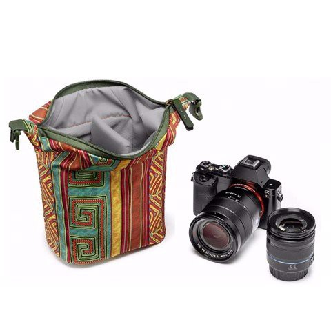 Túi máy ảnh National Geographic Rainforest Shoulder Bag RF2450